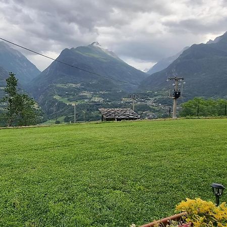 Lo Noyer Et Les Roses Bed & Breakfast Saint-Nicolas Dış mekan fotoğraf
