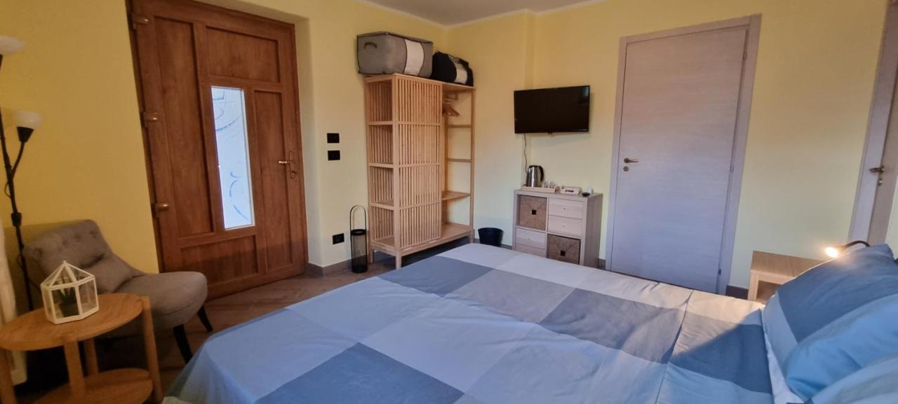 Lo Noyer Et Les Roses Bed & Breakfast Saint-Nicolas Dış mekan fotoğraf