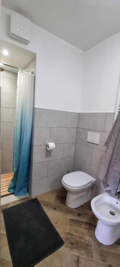Lo Noyer Et Les Roses Bed & Breakfast Saint-Nicolas Dış mekan fotoğraf