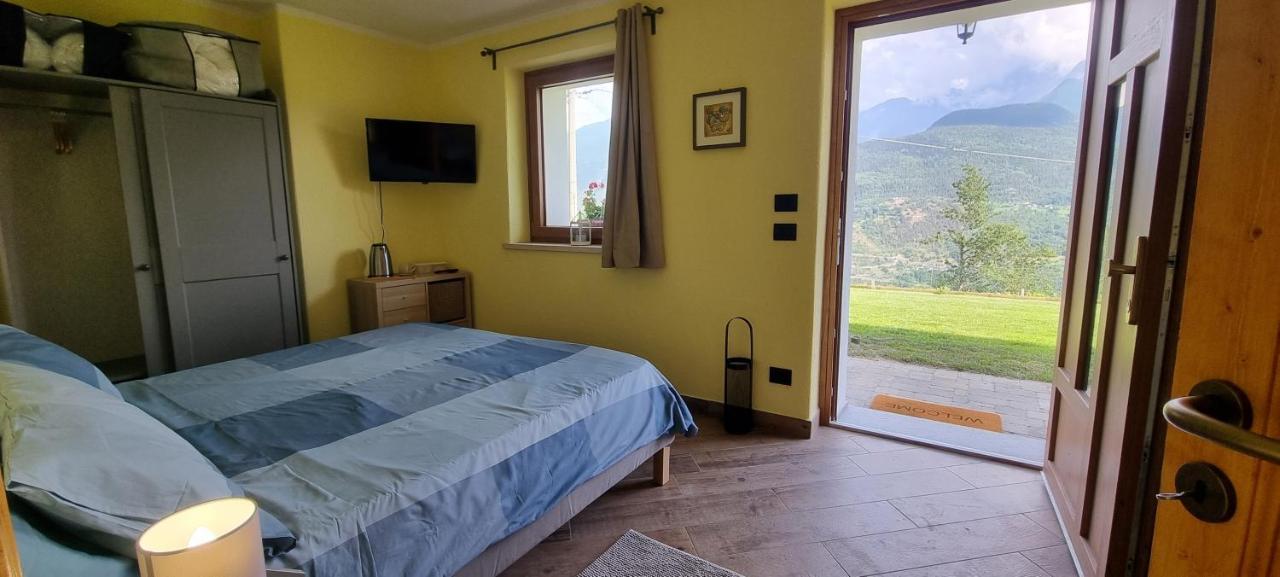 Lo Noyer Et Les Roses Bed & Breakfast Saint-Nicolas Dış mekan fotoğraf
